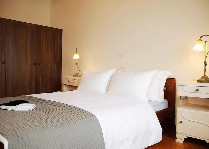 Hillside Over Lemonodasos